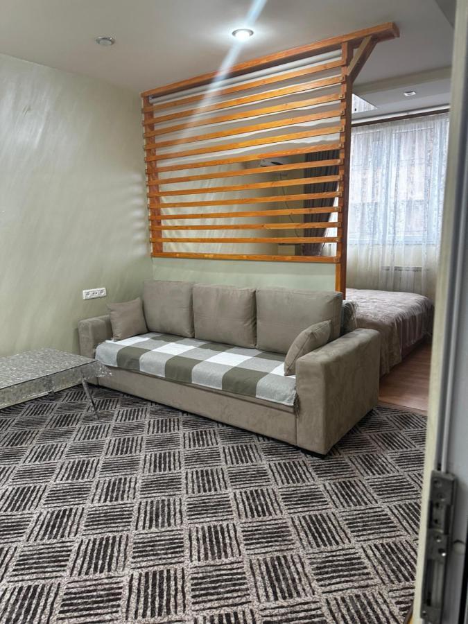 Saryan 29 Apartamento Erevan Exterior foto